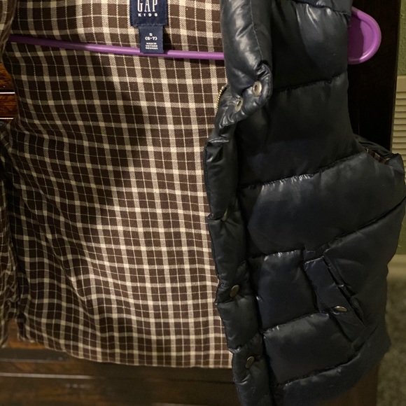 GAP KIDS puff vest -size 6/7 small - Picture 8 of 9